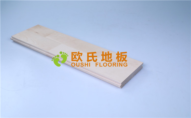 楓木A級(jí)本色紅雙拼板運(yùn)動(dòng)地板_楓木體育木地板